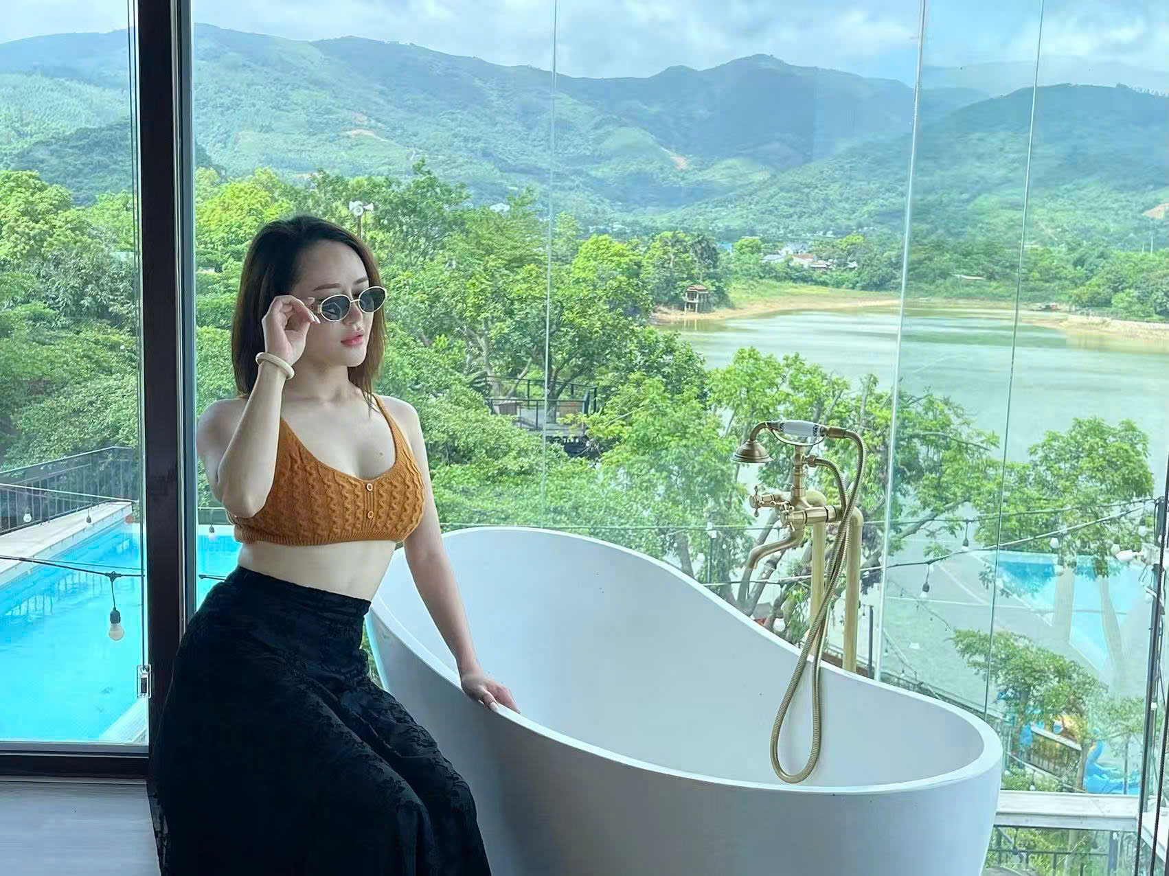 Homestay xung quanh Hà Nội view đẹp có bồn tắm trong phòng